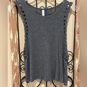 🔴Final Price🔴Xhilaration women’s crop top